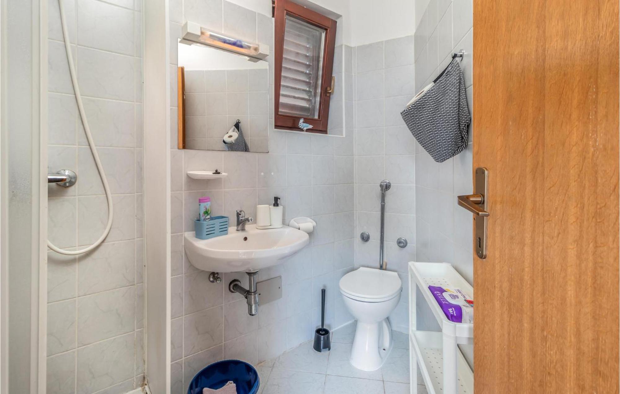 Nice Apartment In Rijeka With House Sea View エクステリア 写真