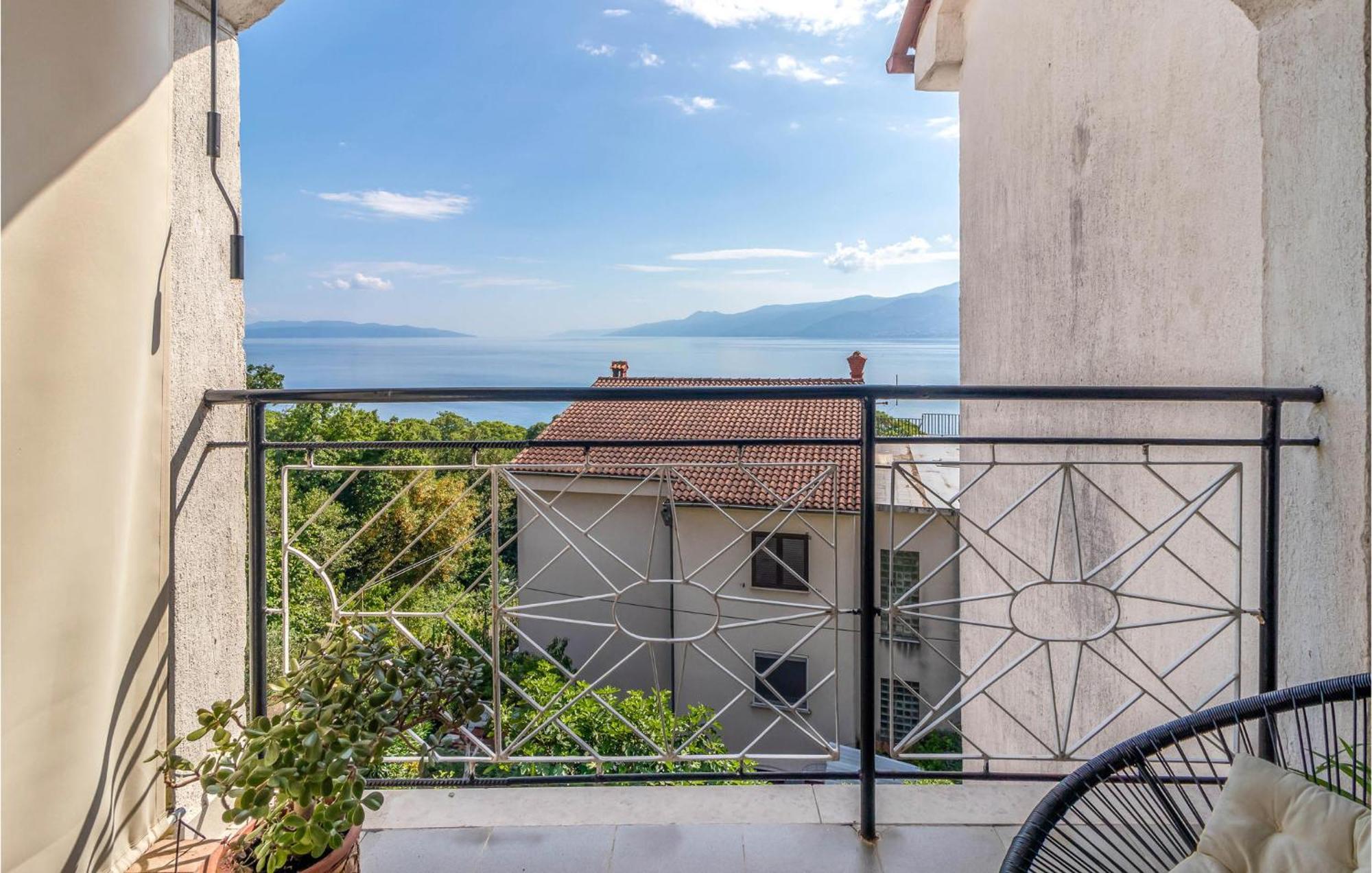 Nice Apartment In Rijeka With House Sea View エクステリア 写真